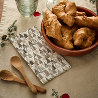 Christmas Tree Napkins 16 per Pack 40x40cm | Annie Mo's