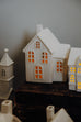 Byn White Matt Ceramic House 20cm