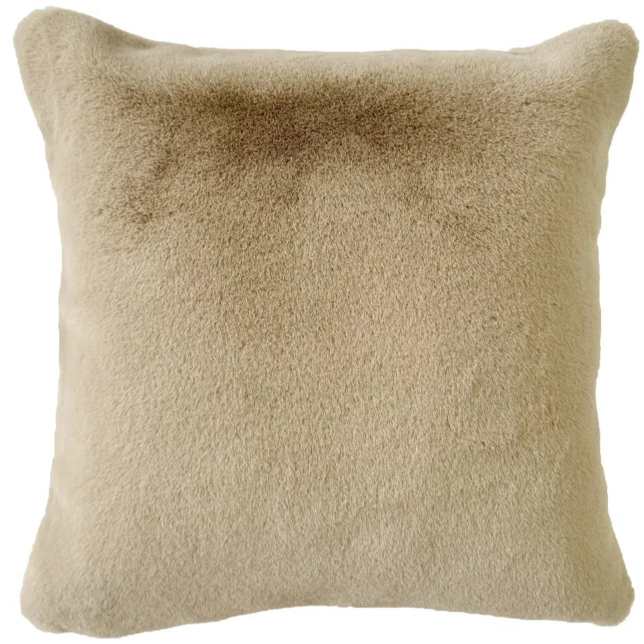 TACTILE FAUX FUR CUSHION IN BEIGE 50 X 50 | Annie Mo's