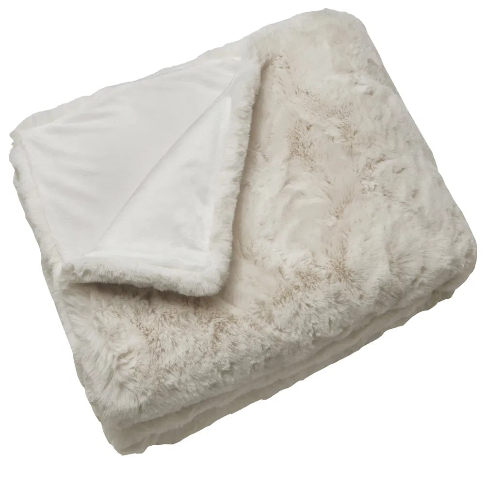 Rapture White Faux Fur Throw 150 x 180cm | Annie Mo's