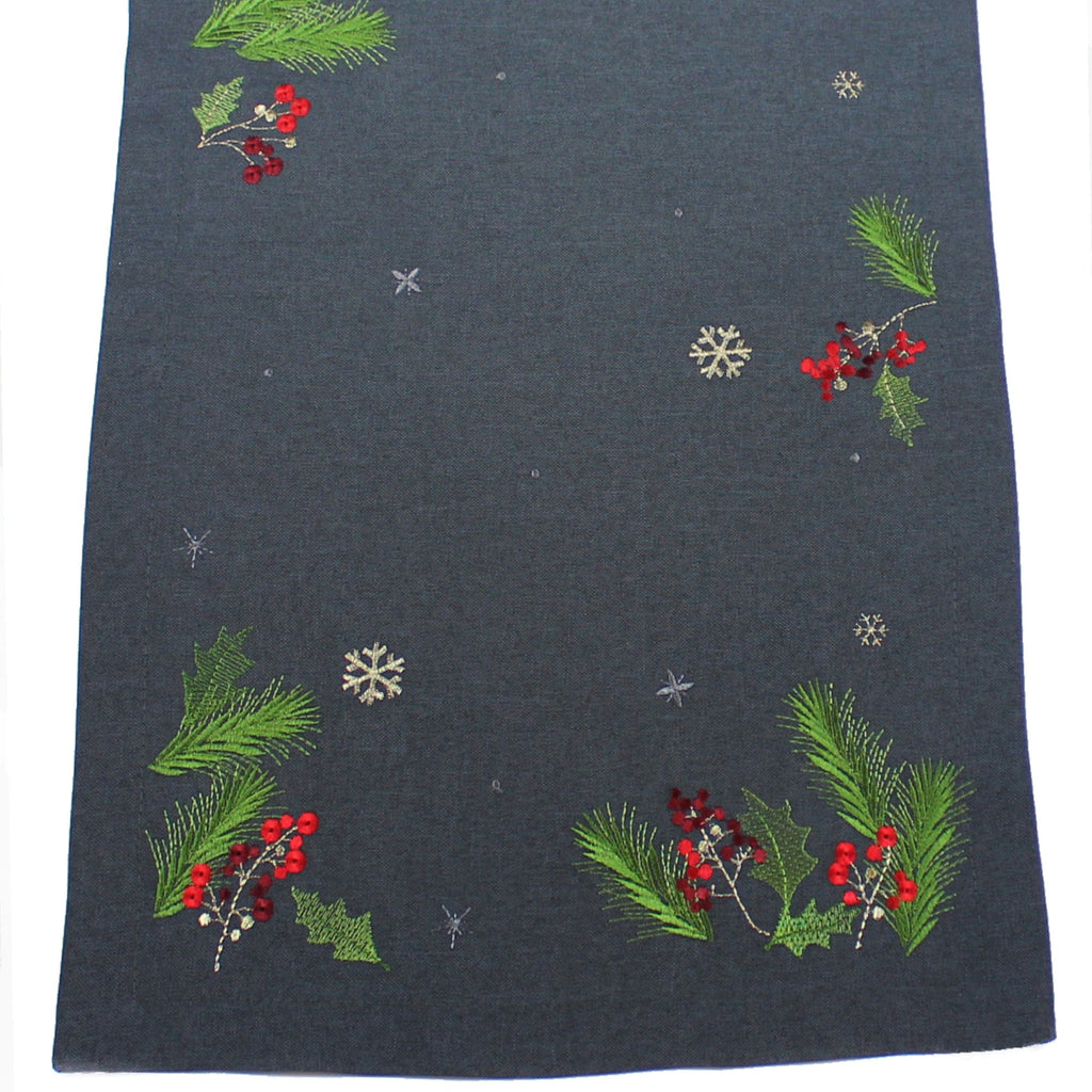 Yuletide Berries Table Runner 190cm